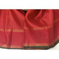 Women Pure Handloom Kanchipuram silk saree with 1 gram gold jari