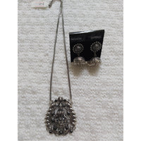 Oxidised chain with pendant and earring
